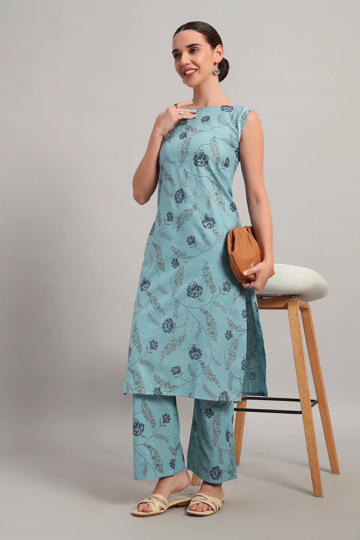 Subah Se Shaam Kurta Set, Sky Blue Prints