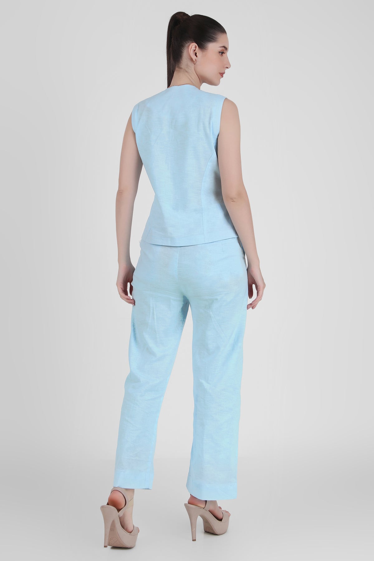 Linen Trio : 3 Piece Suit Set Waistcoat, Blazer, Pant in Sky Blue