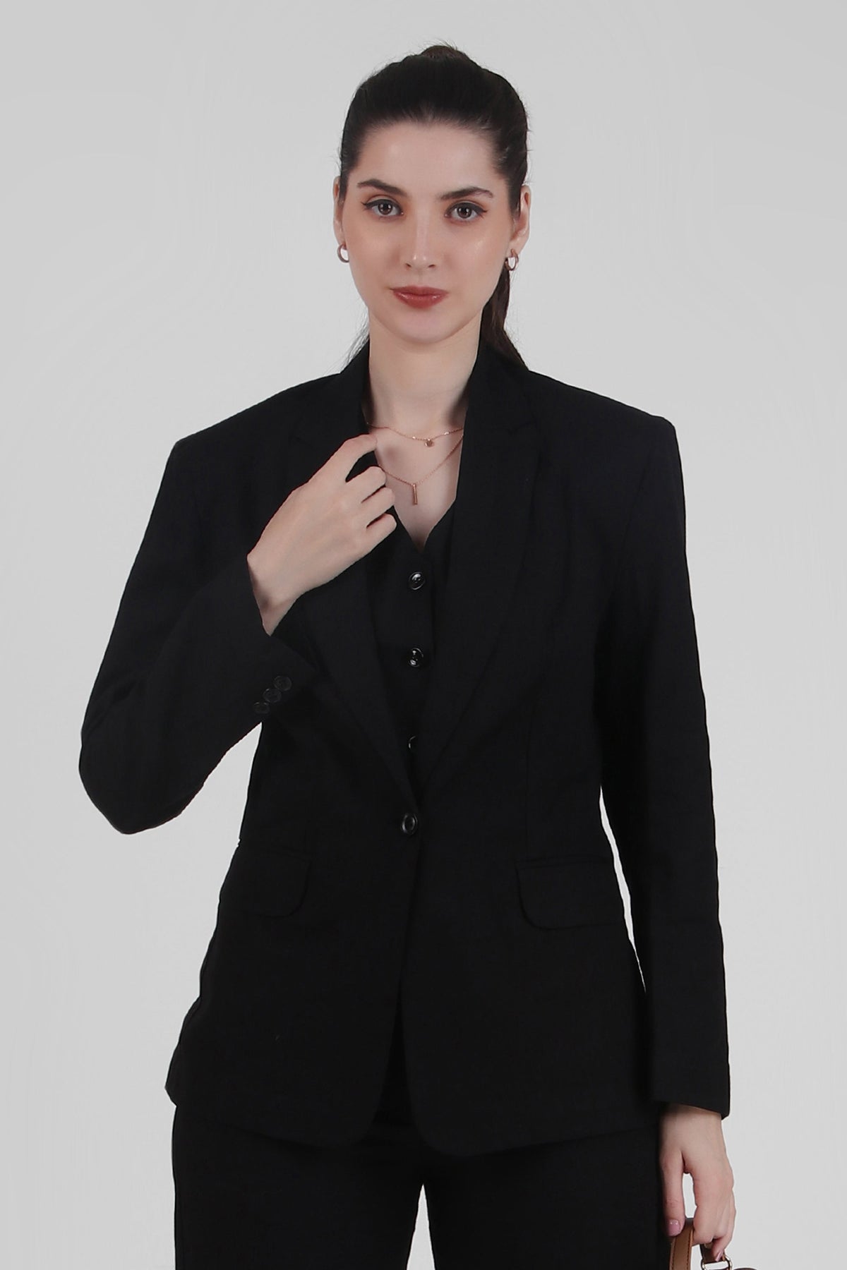 Linen Trio : 3 Piece Suit Set Waistcoat, Blazer, Pant in Black