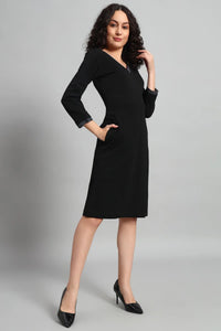 Luminary Layers Sheath Dress – Black