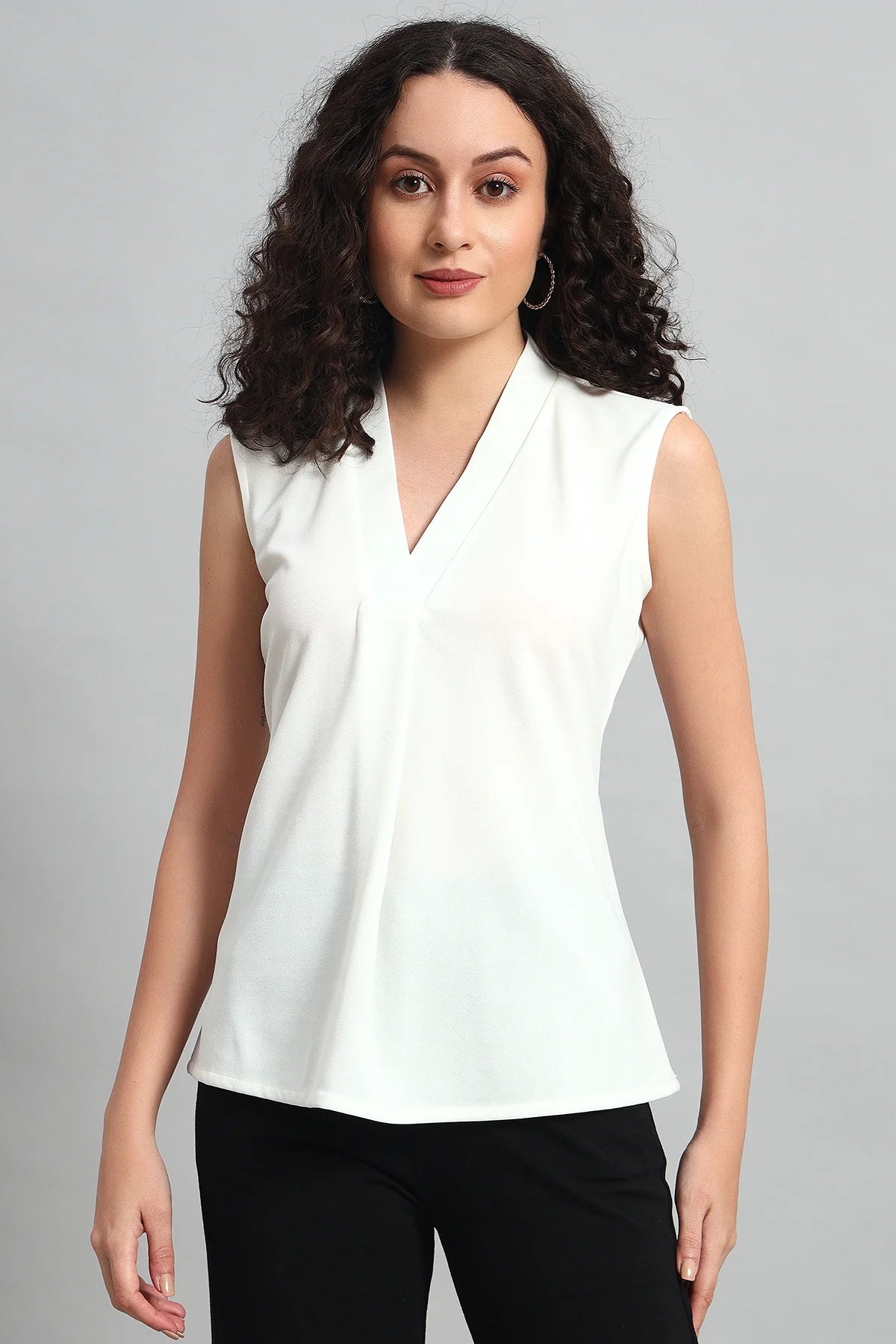 V-Neck Charm Relaxed Top, Ivory