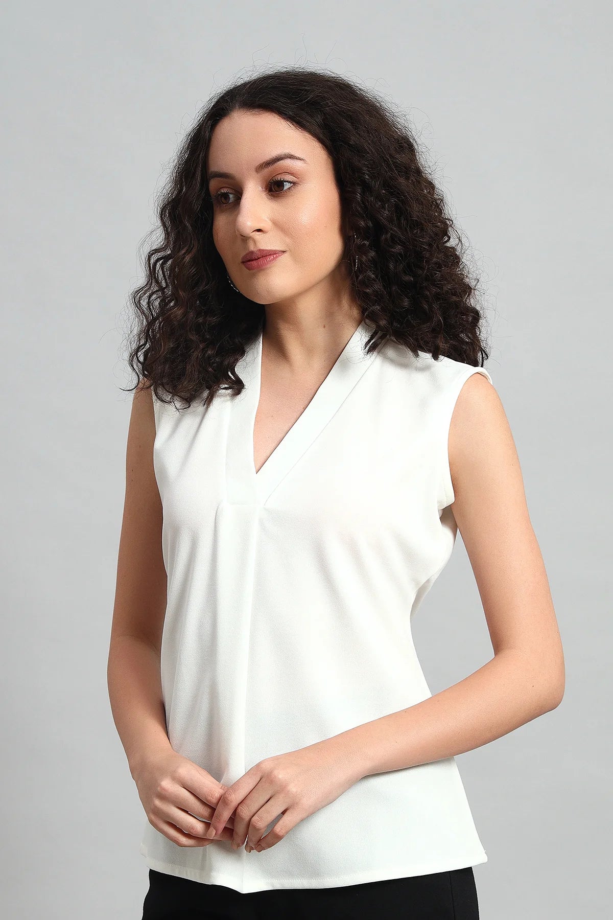 V-Neck Charm Relaxed Top, Ivory