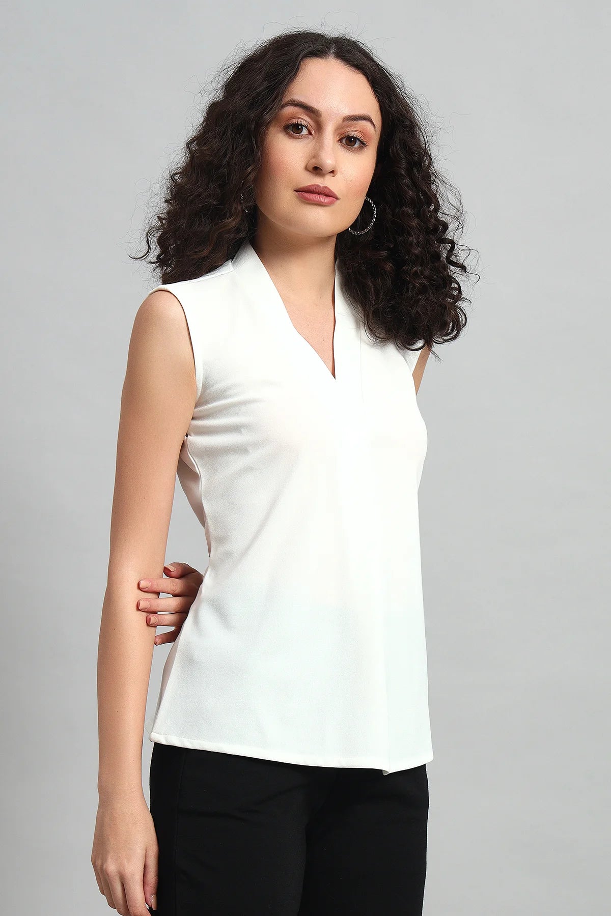 V-Neck Charm Relaxed Top, Ivory