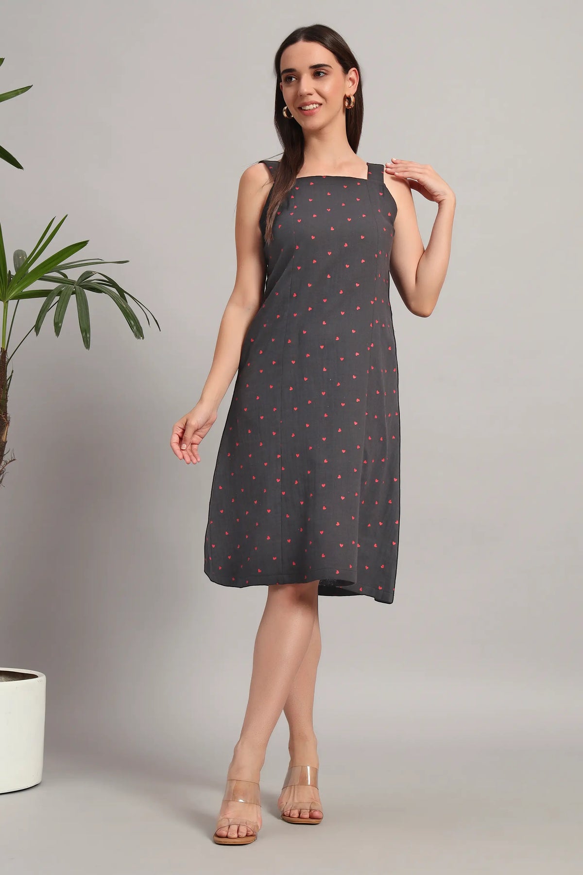 Berryhearts, Dark Grey Midi Dress