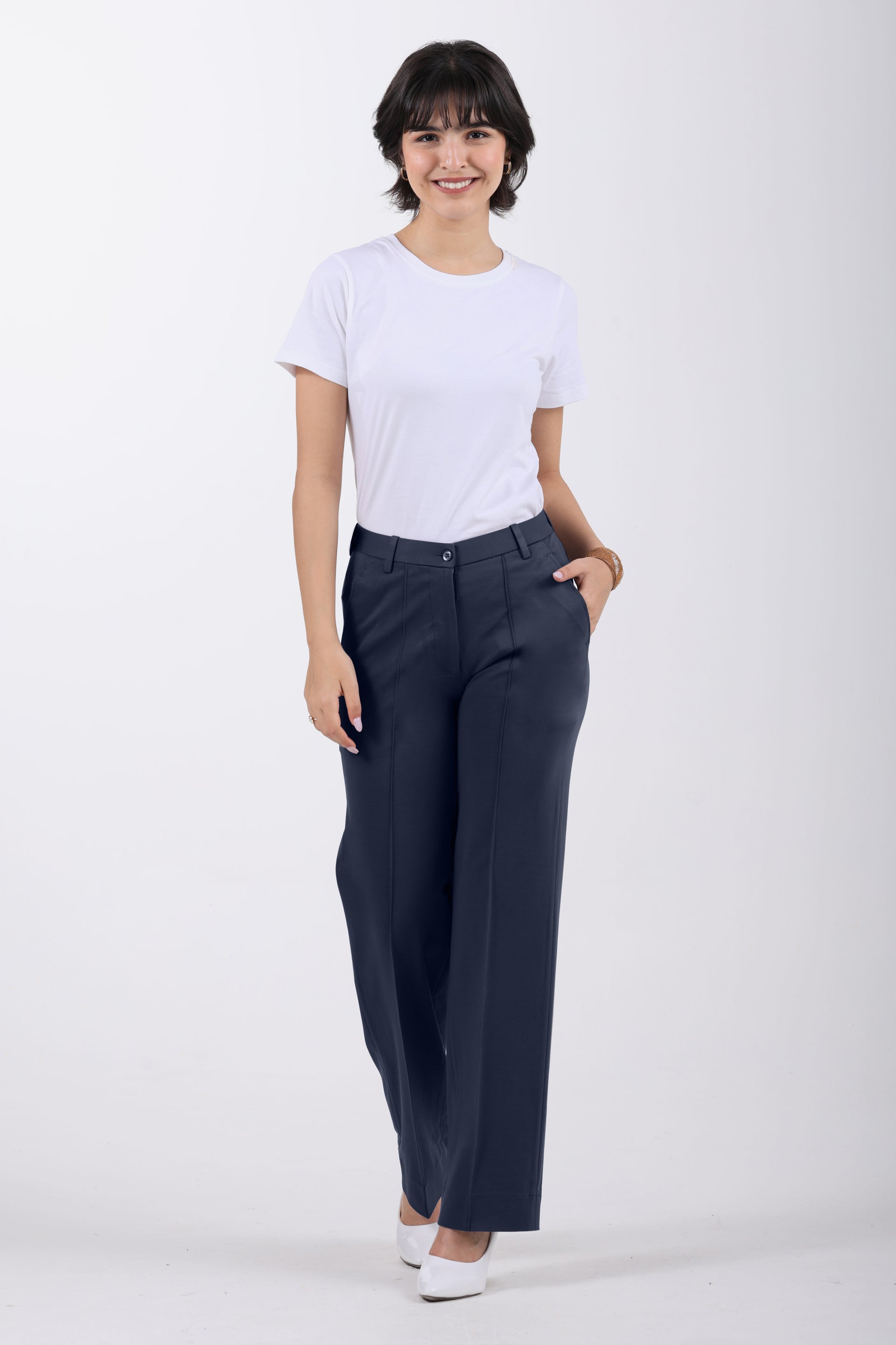 Limitless Core™ Pintuck Straight Fit Pants – Navy Blue