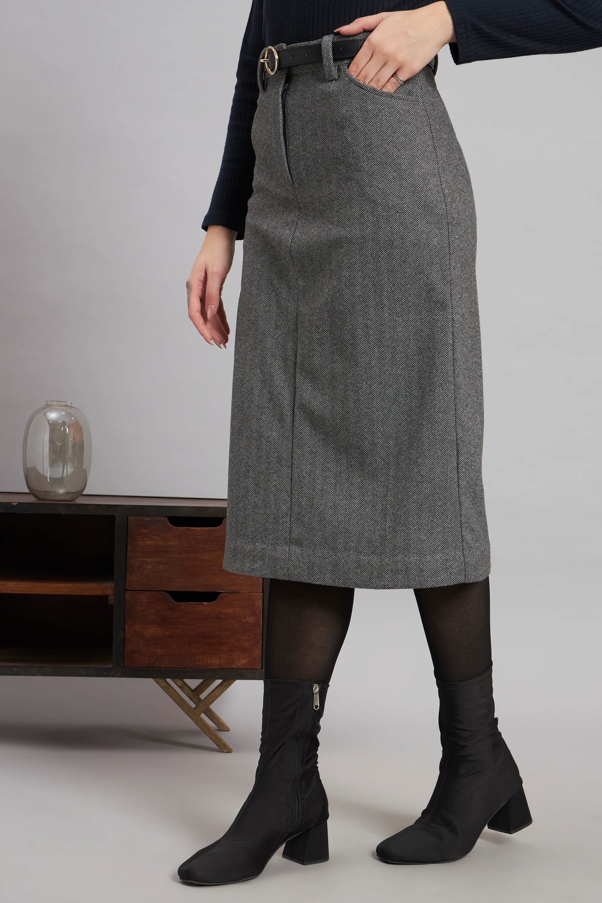 Rule in Wool Skirt