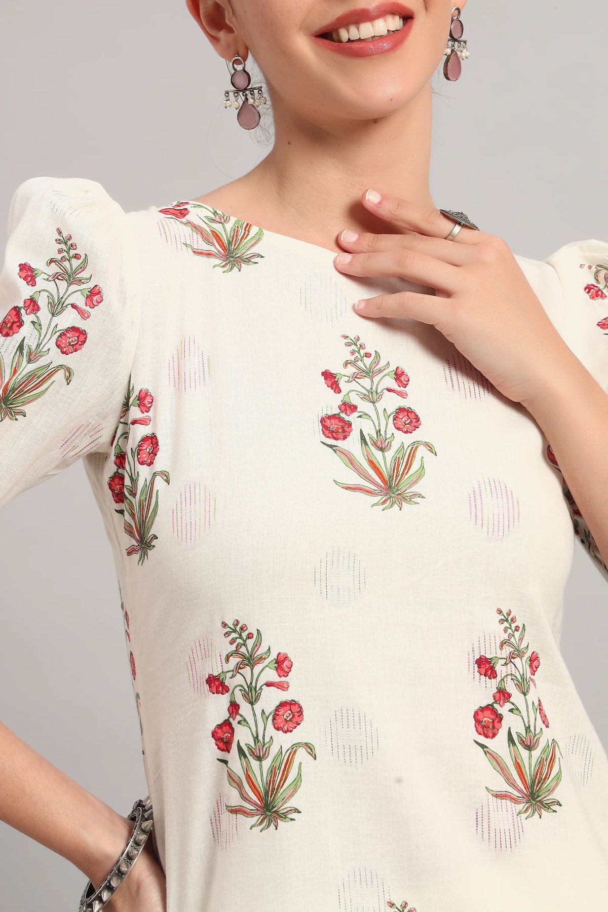 Dufftar Diaries Kurta Set, Floral Beige