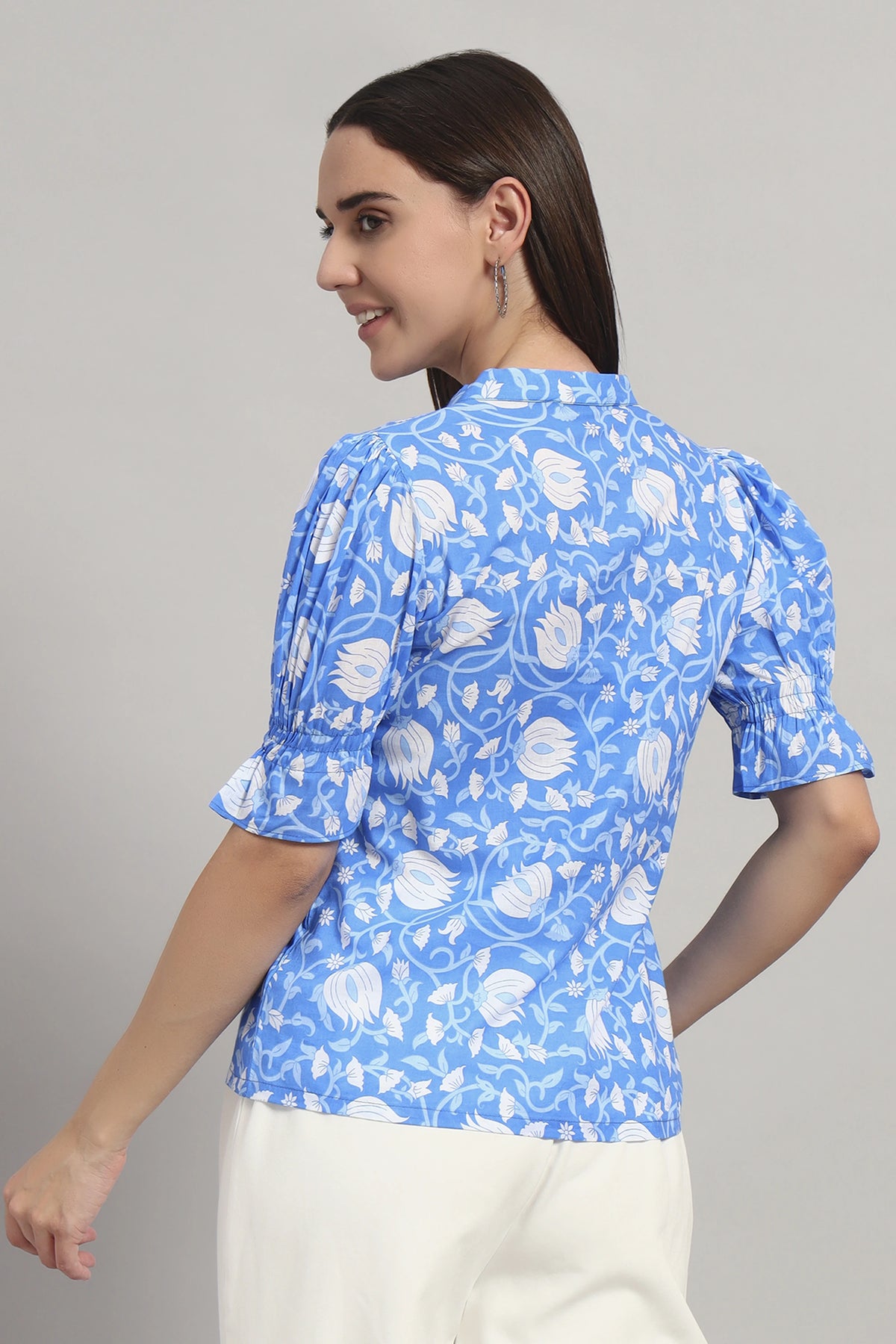 The Split Collar Classic Top, Blue