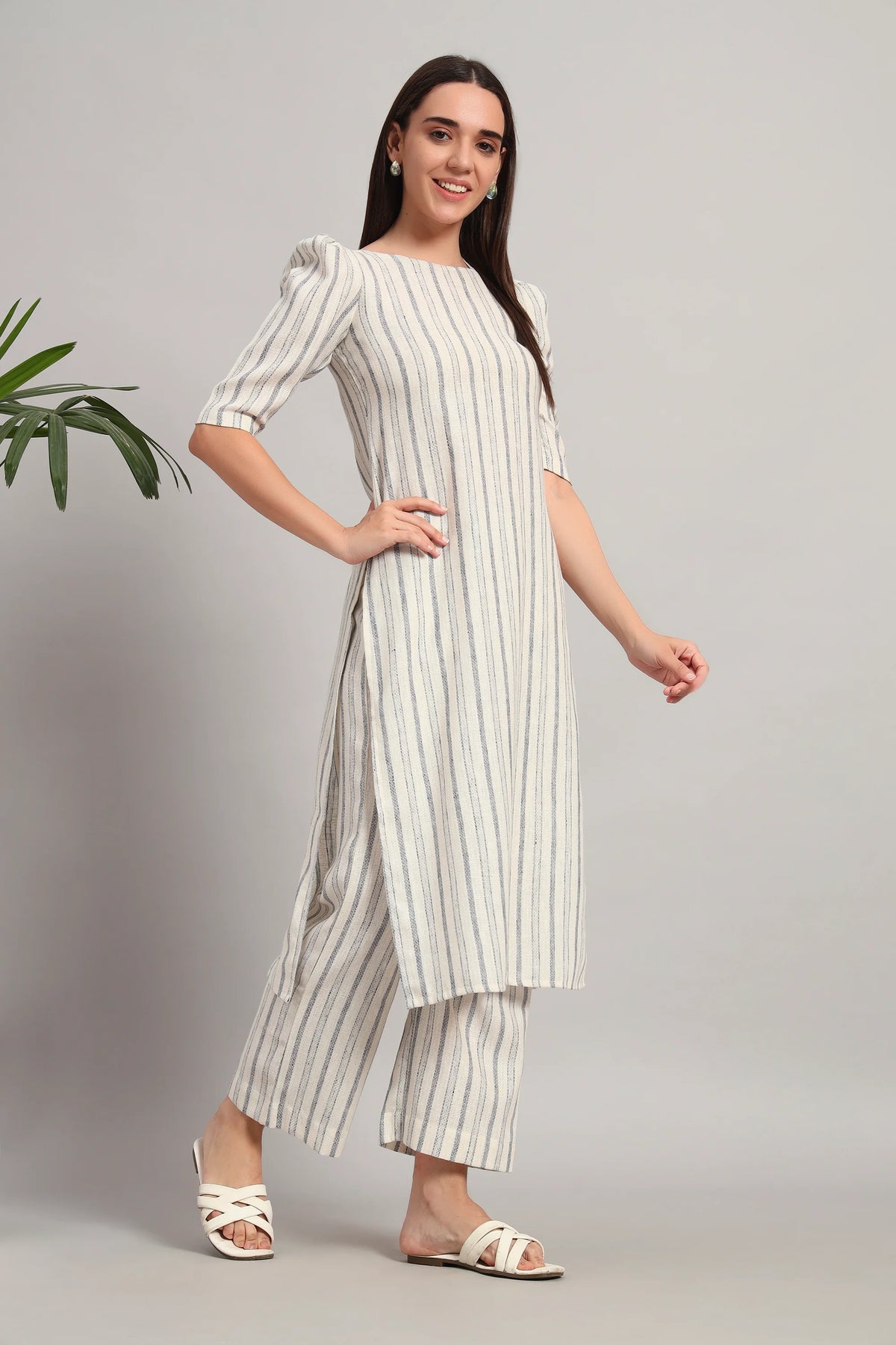 Dufftar Diaries Kurta Set, Beige Stripes