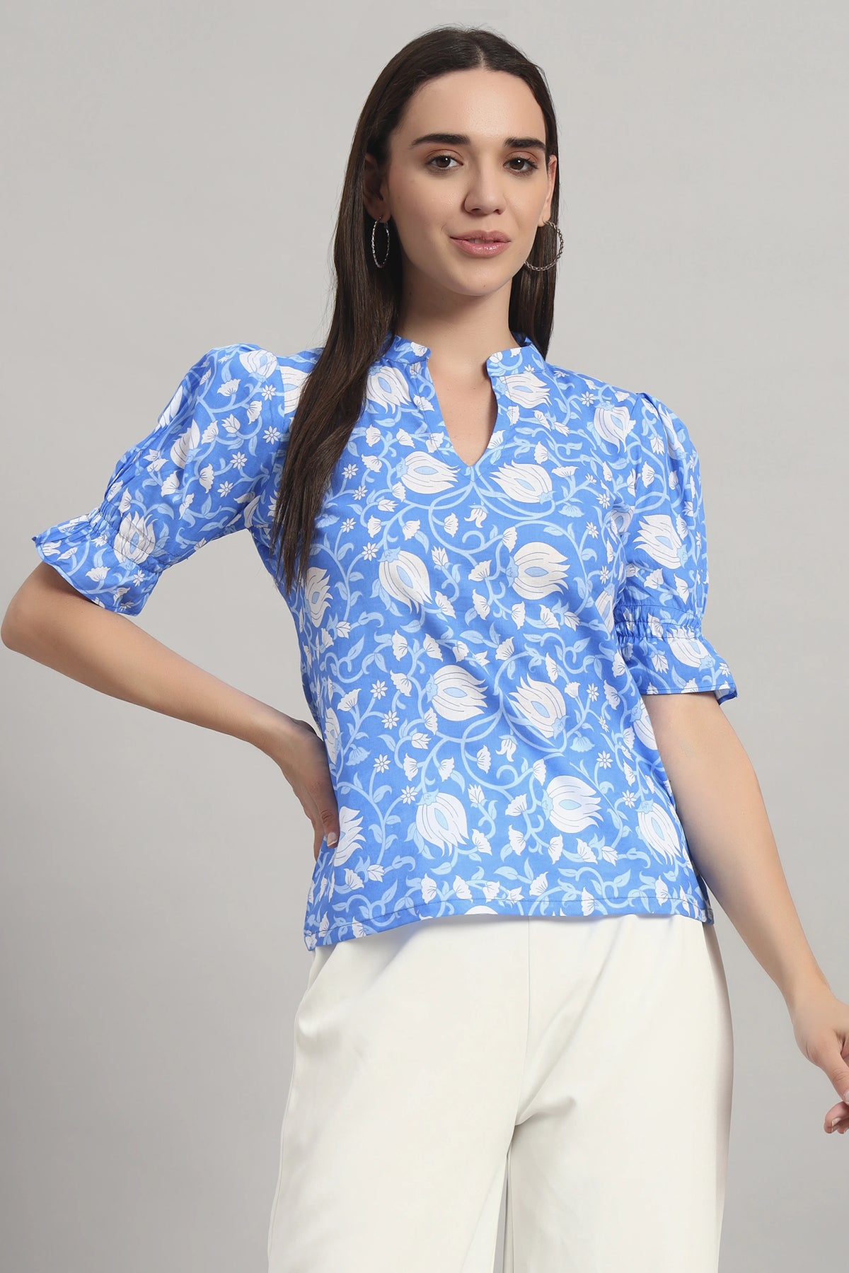 The Split Collar Classic Top, Blue