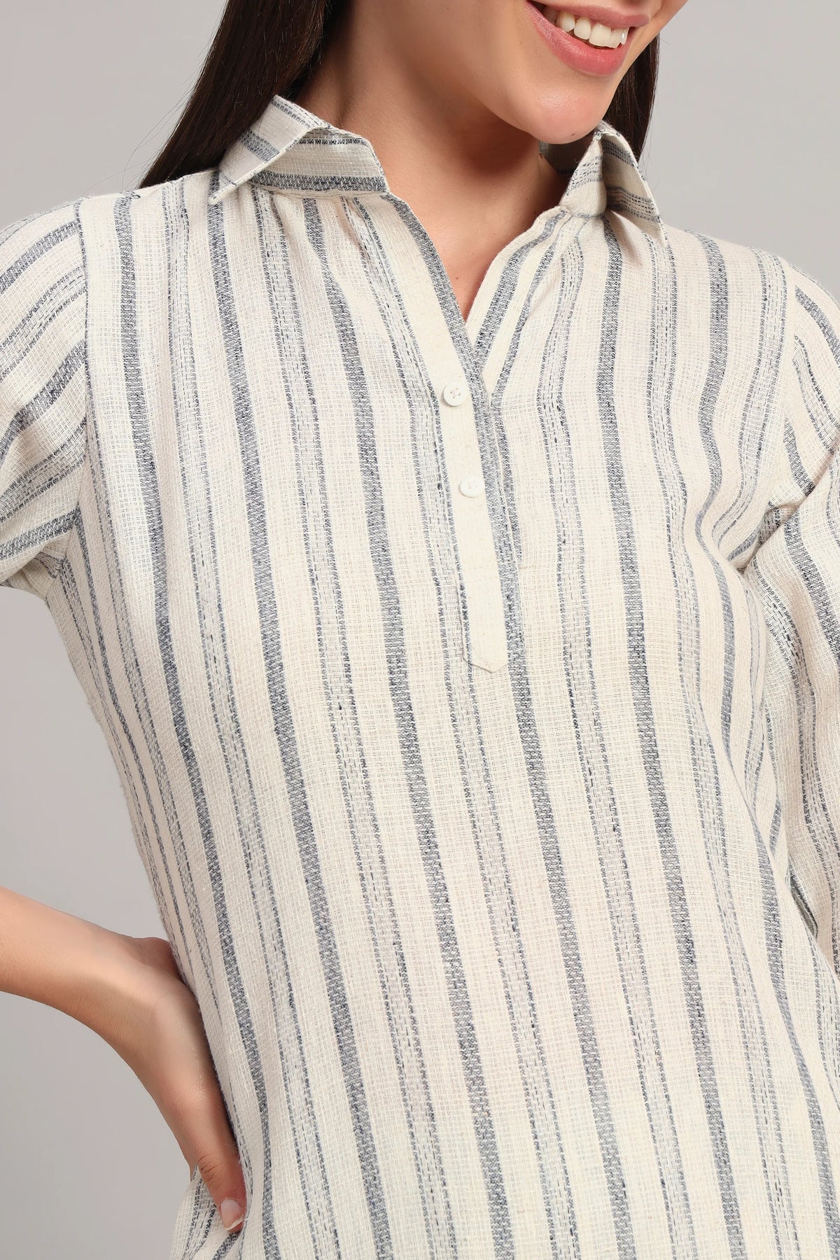 Pratidin, Stripes Kurta Set