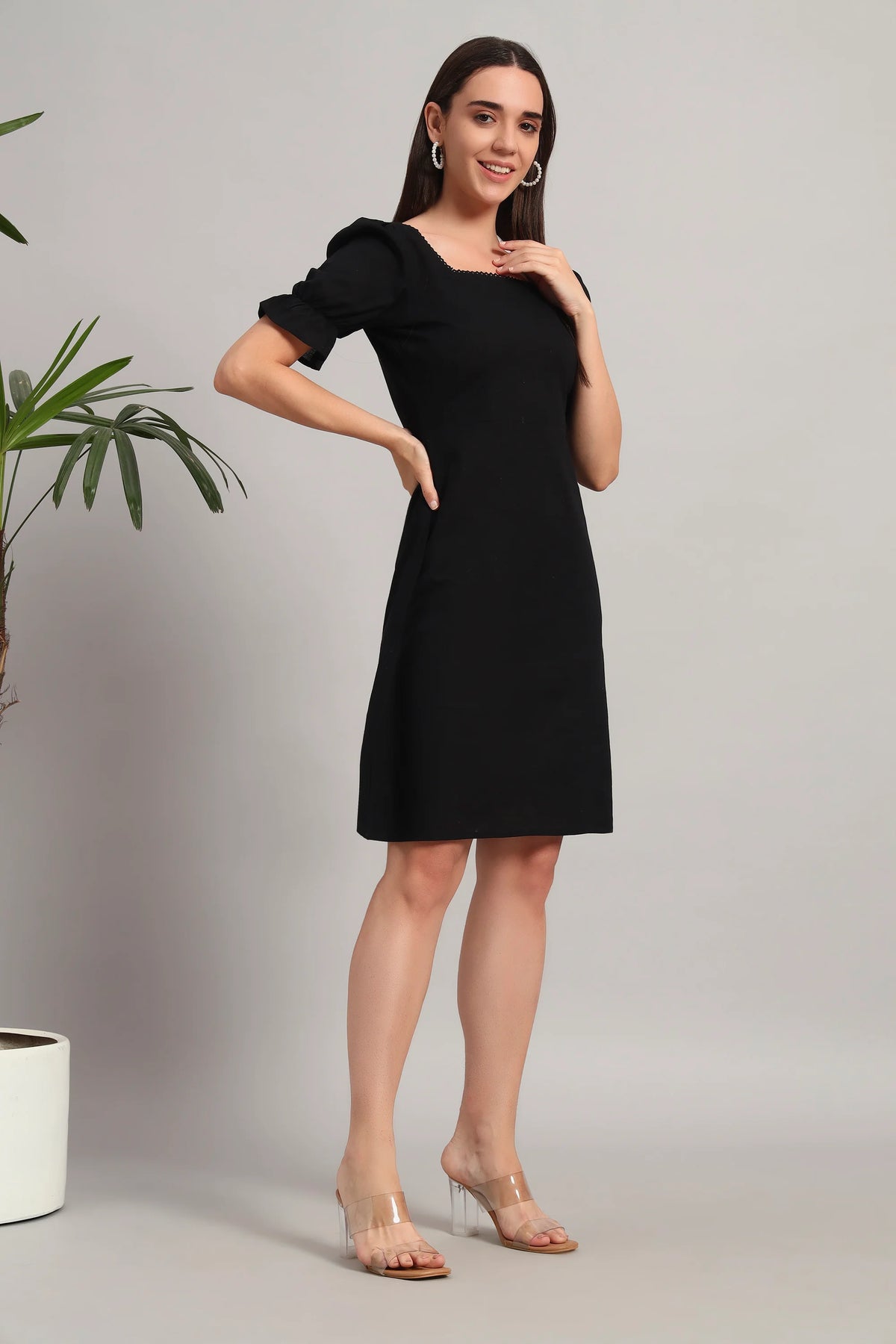 Puff & Petal Black, Midi Dress
