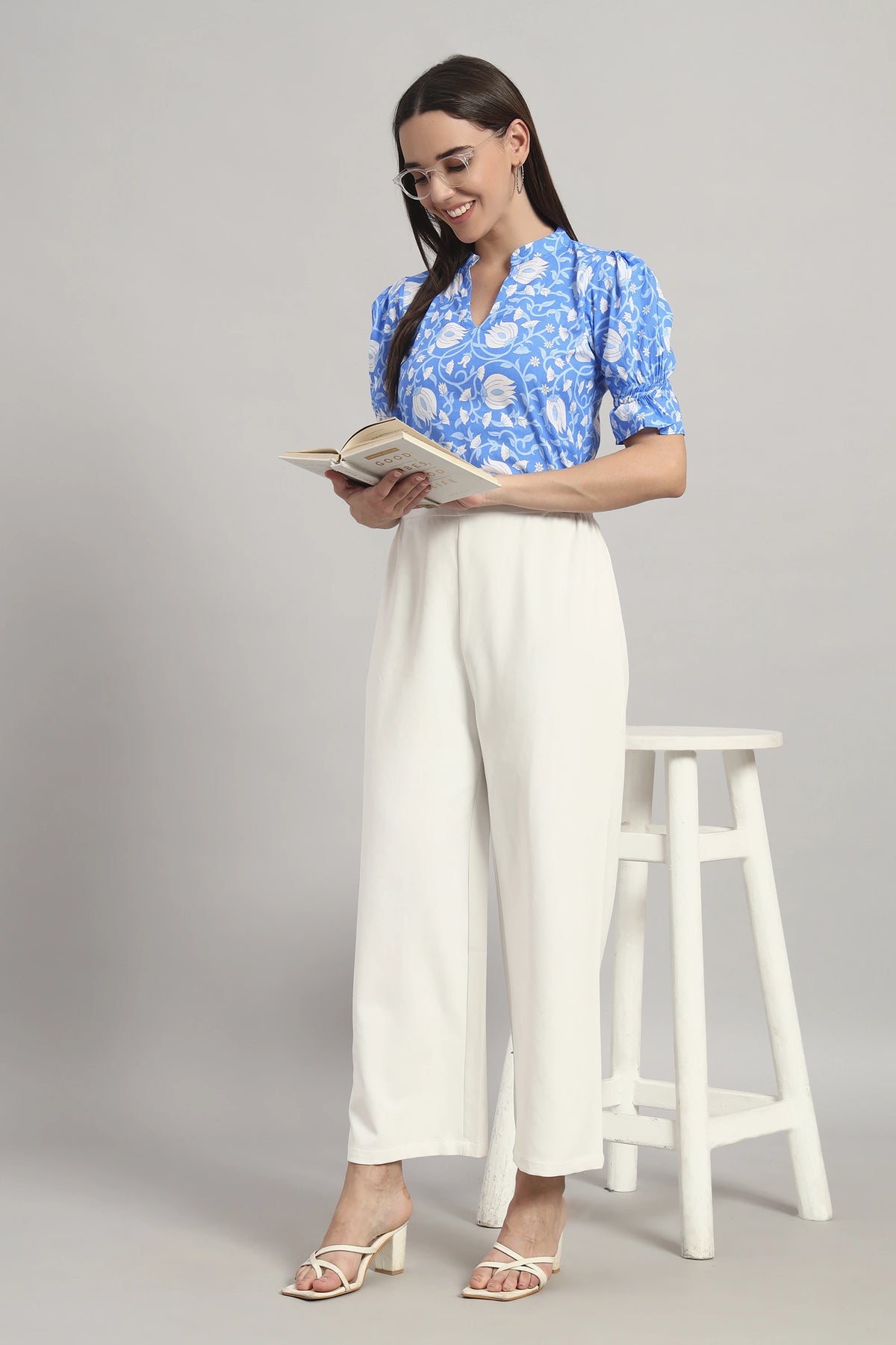 The Split Collar Classic Top, Blue