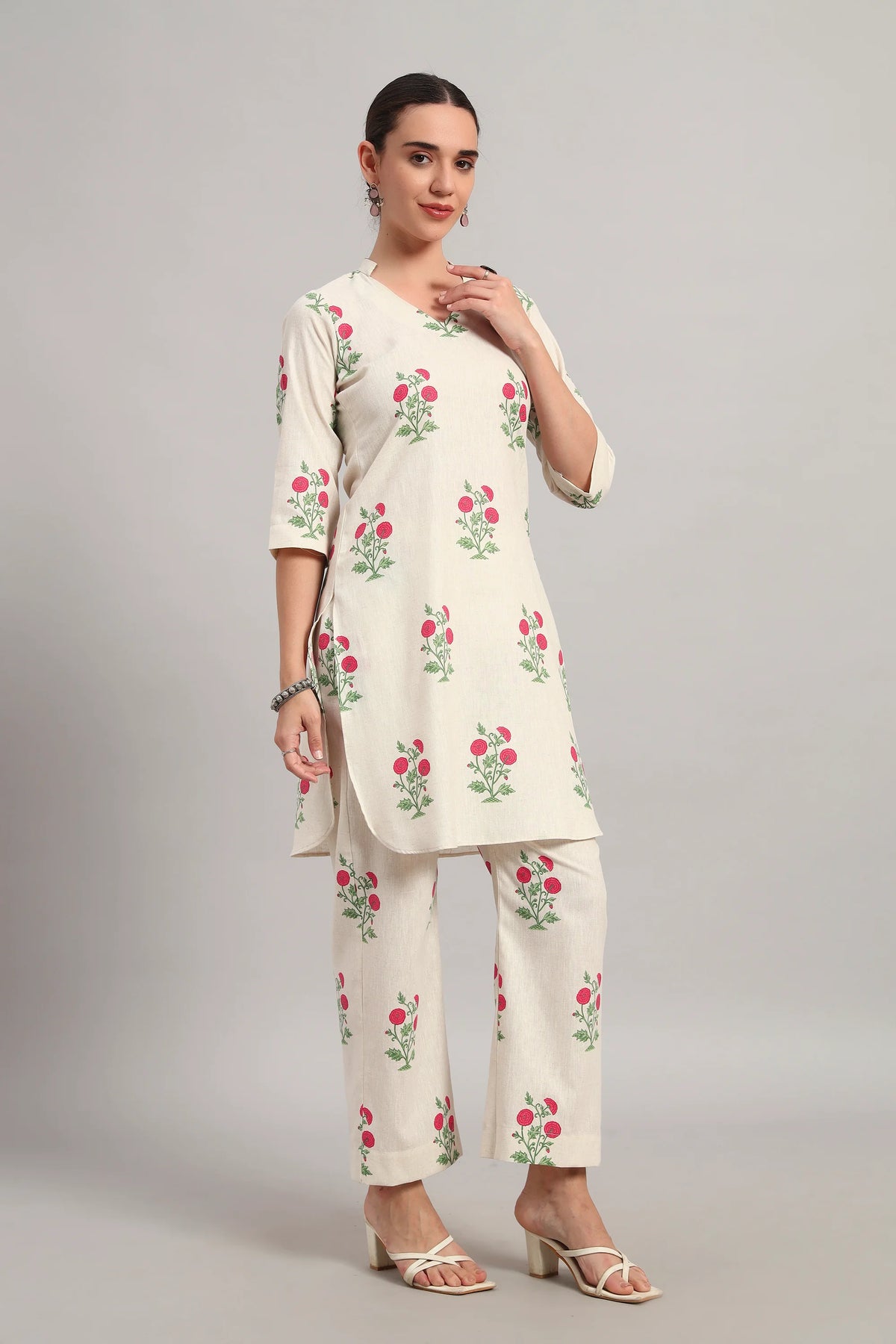 Everyday Adaa, Rani Pink Floral