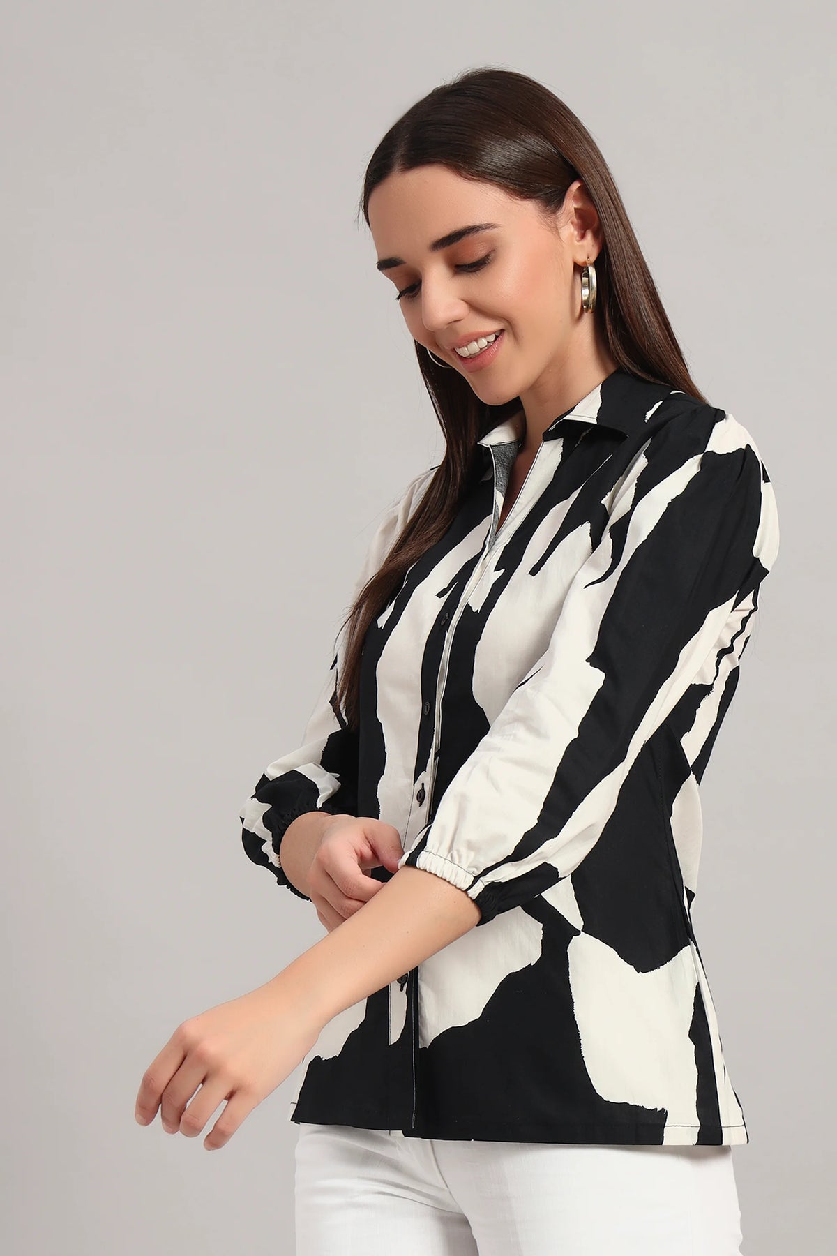 The All-Day Shirt Collar Top, Monochrome Print