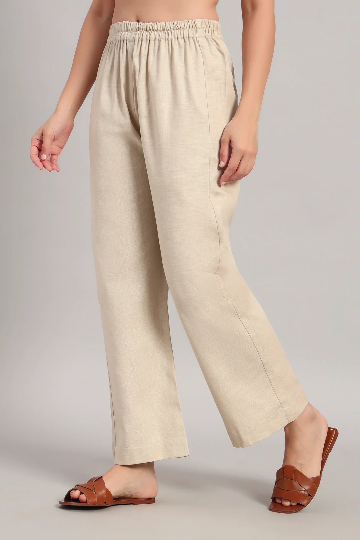 Pratidin, Beige Kurta Set