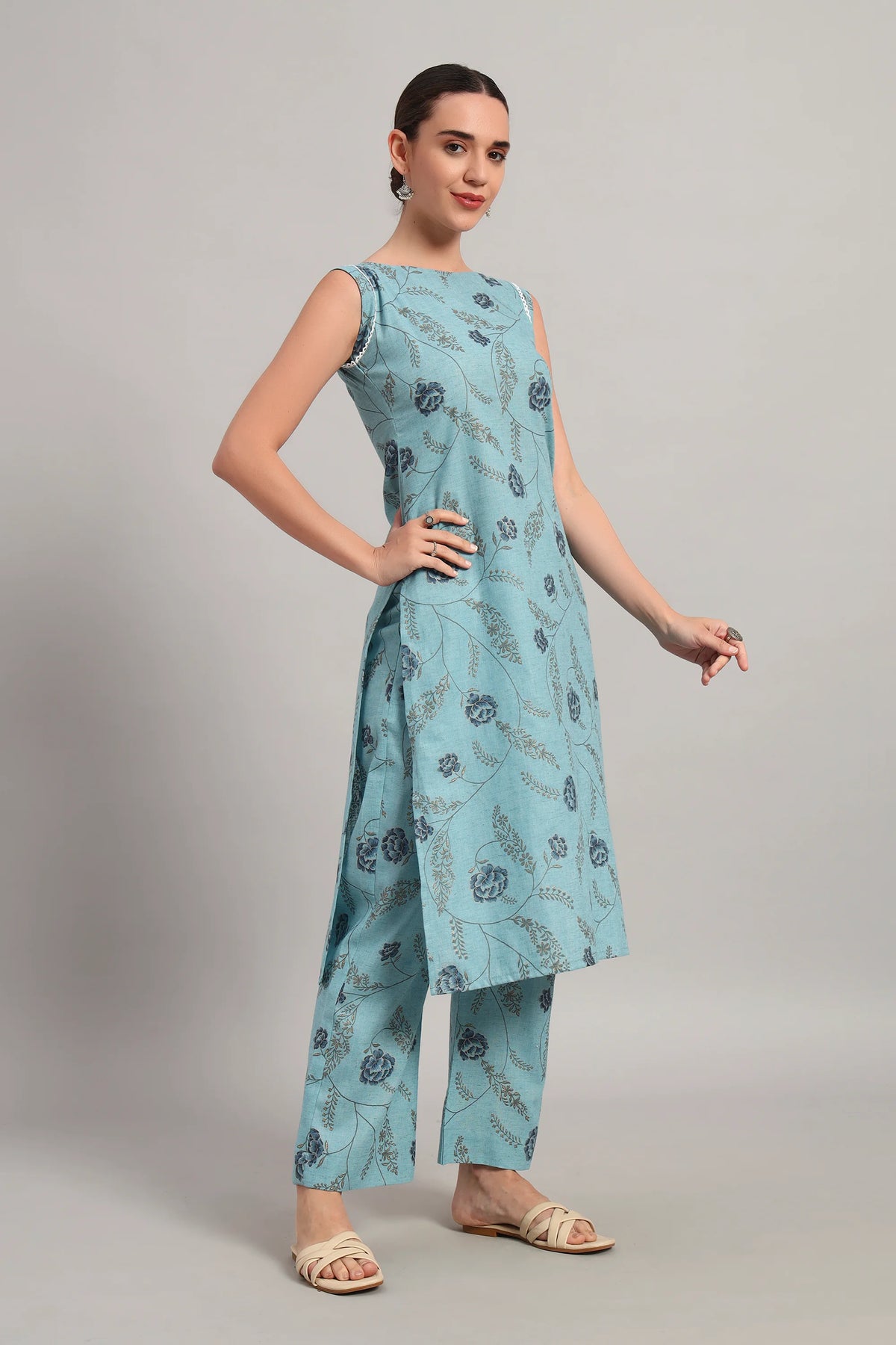 Subah Se Shaam Kurta Set, Sky Blue Prints