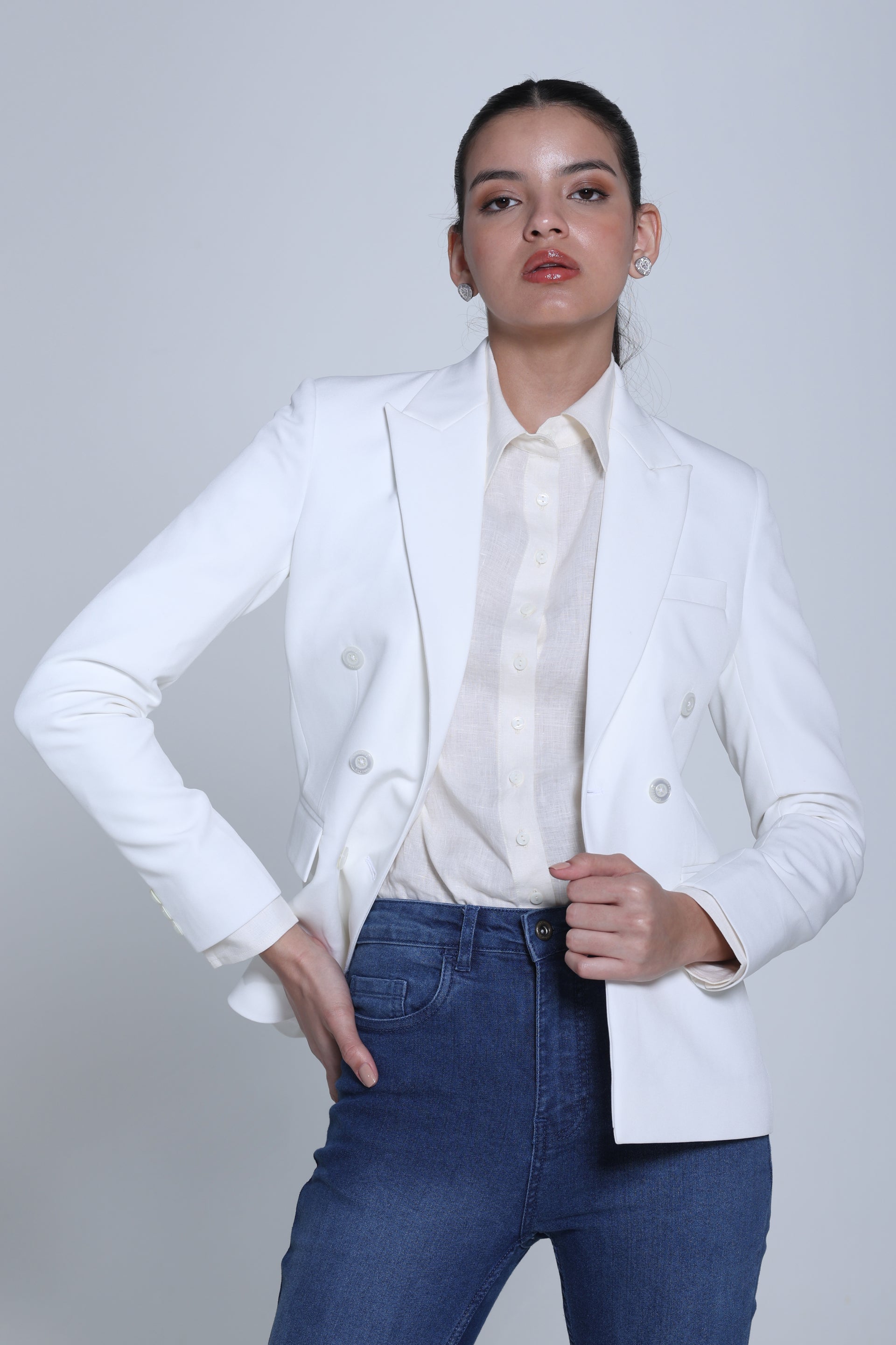 Limitless Command Double-Breasted Blazer – Off White