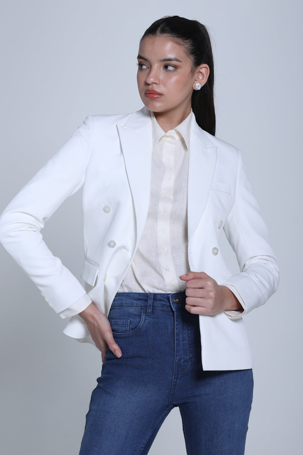 Limitless Command Double-Breasted Blazer – Off White