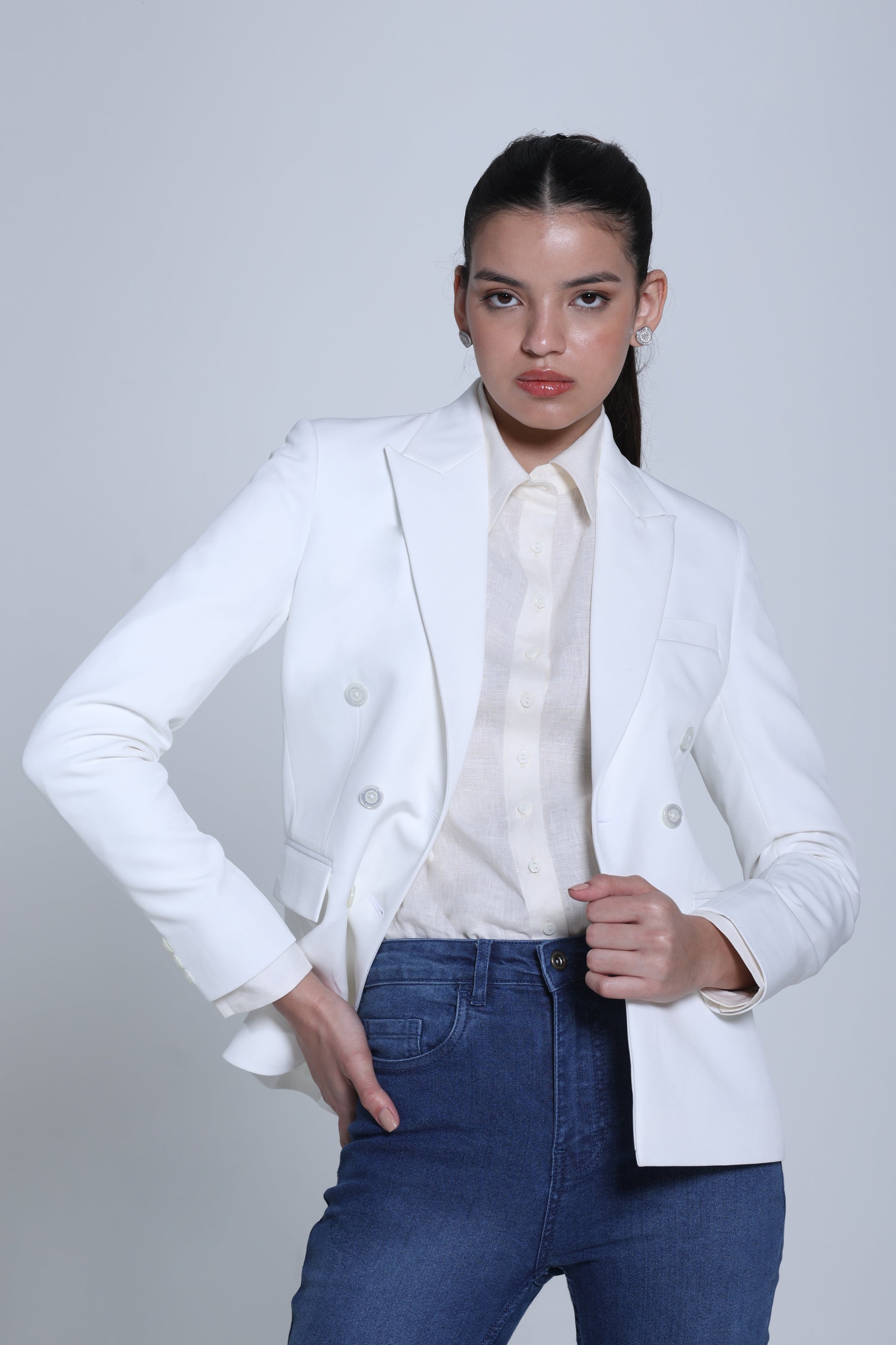 Limitless Command Double-Breasted Blazer – Off White
